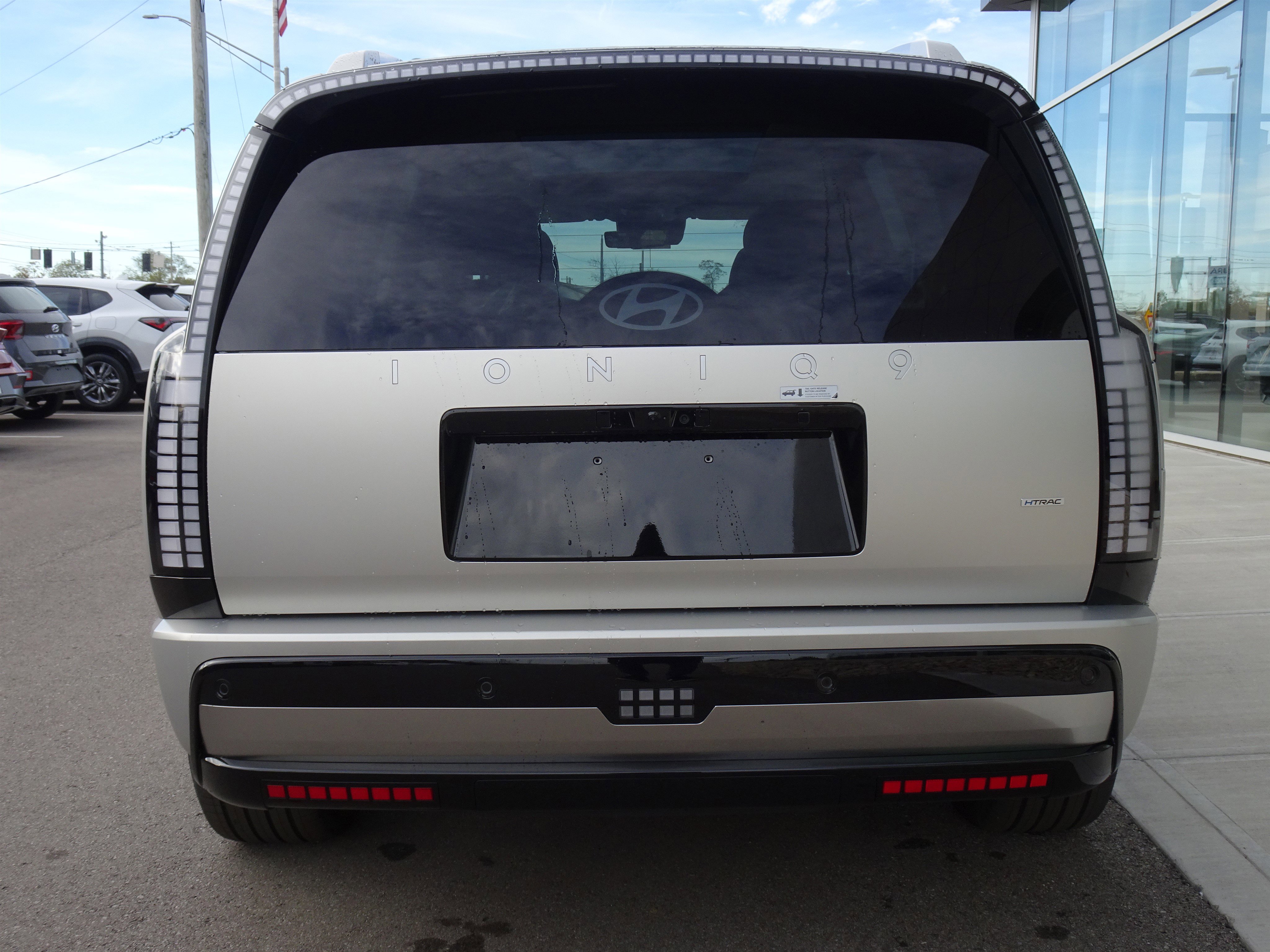 New 2026 Hyundai Ioniq 9 Calligraphy image 5