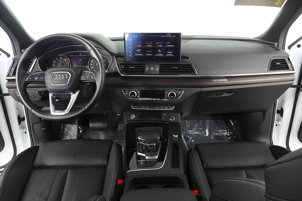 Used 2023 Audi Q5 2.0T Premium w/ Convenience Package image 25