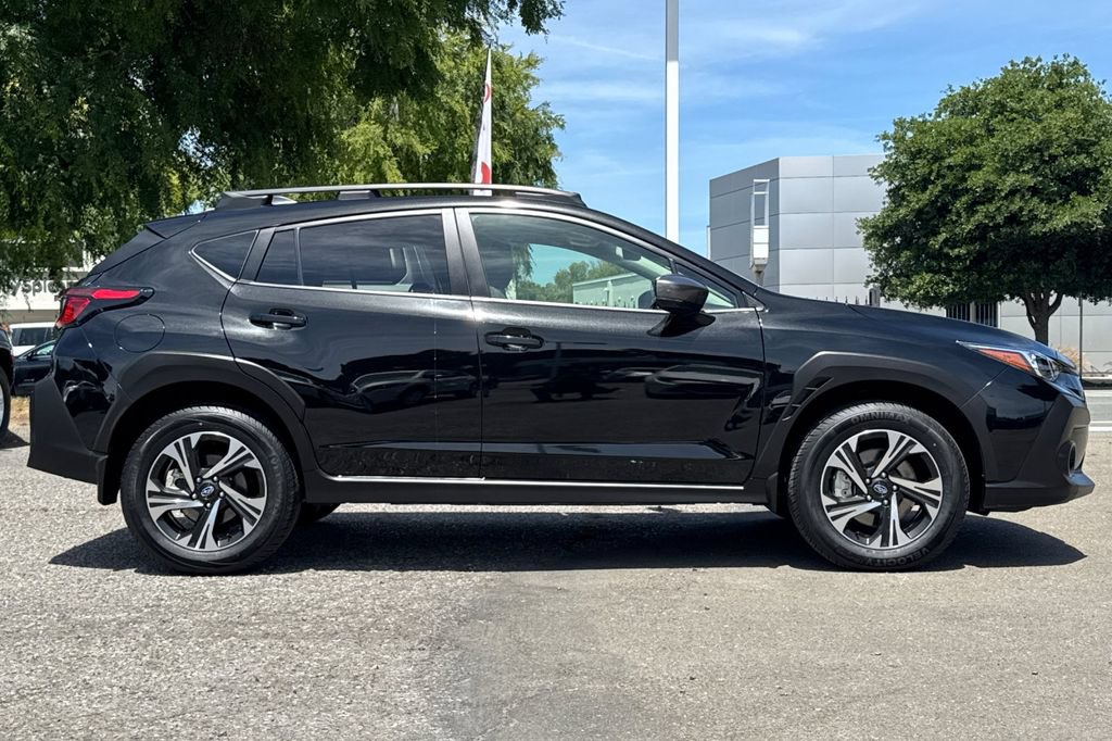 Used 2024 Subaru Crosstrek 2.0i Premium AWD/4WD video 2