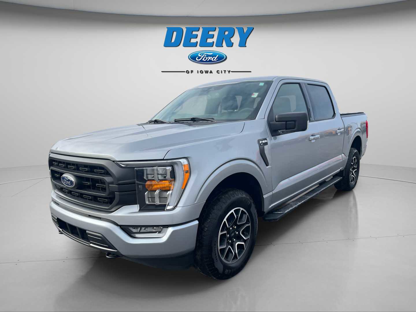 Used 2023 Ford F150 XLT w/ Equipment Group 302A High image 4