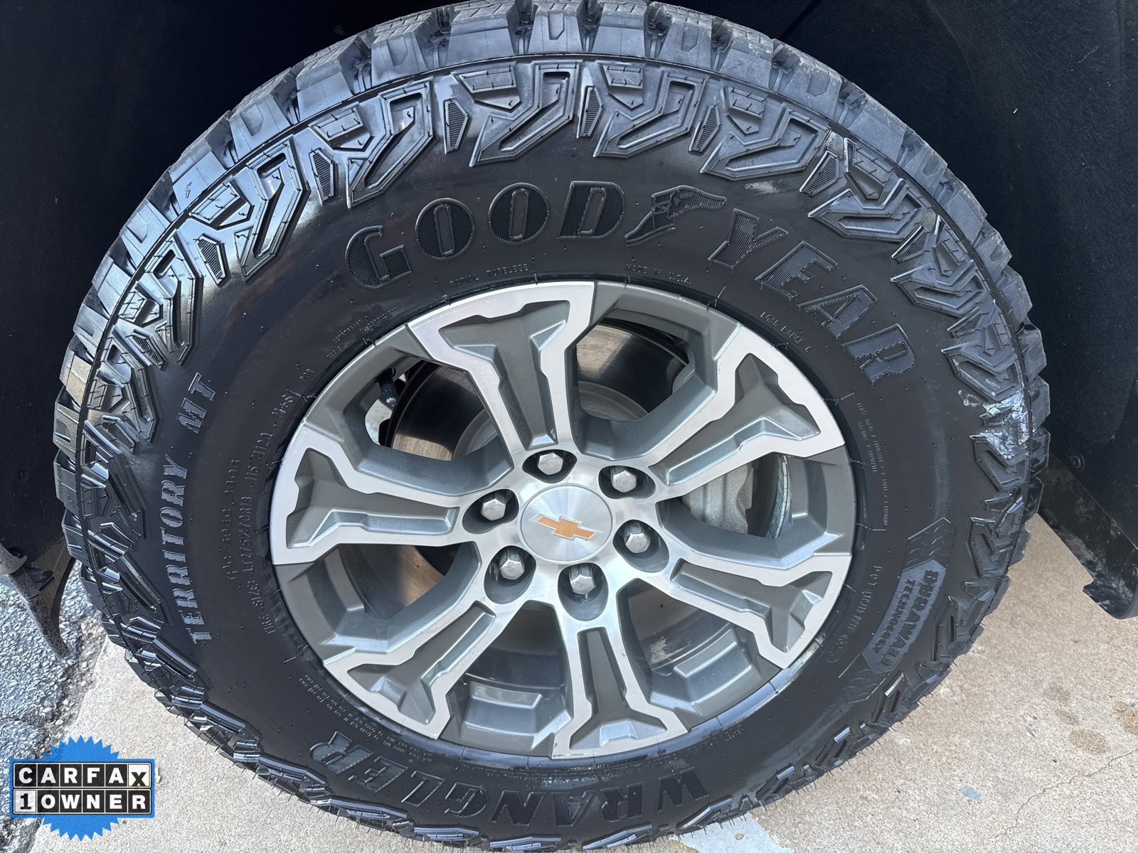 Used 2025 Chevrolet Silverado 1500 LT image 7