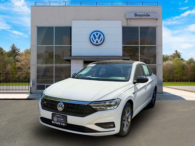 Certified 2021 Volkswagen Jetta R-Line w/ R-Line Cold Weather Package FWD image 4