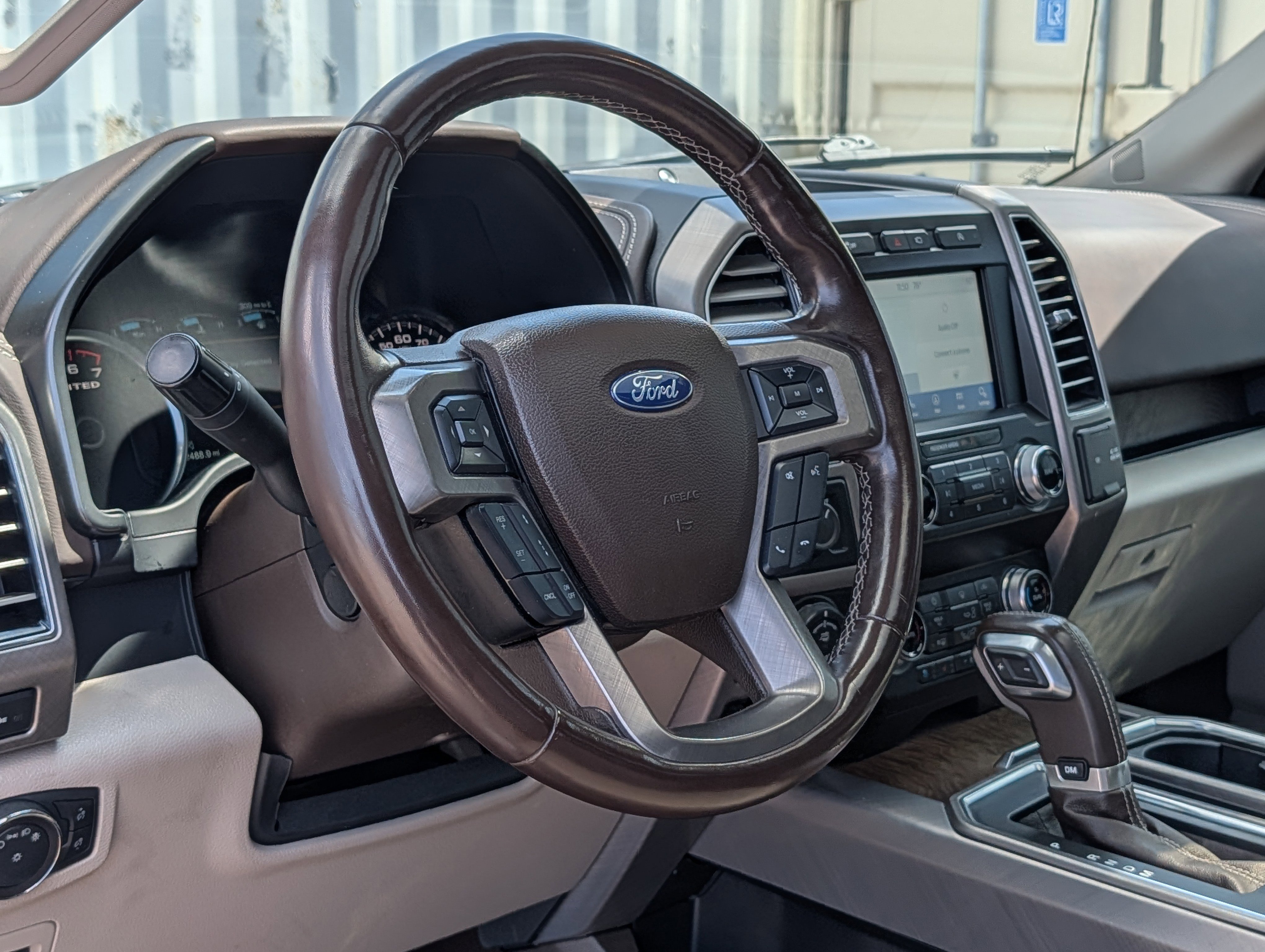 Used 2019 Ford F150 Limited w/ Trailer Tow Package RWD image 26