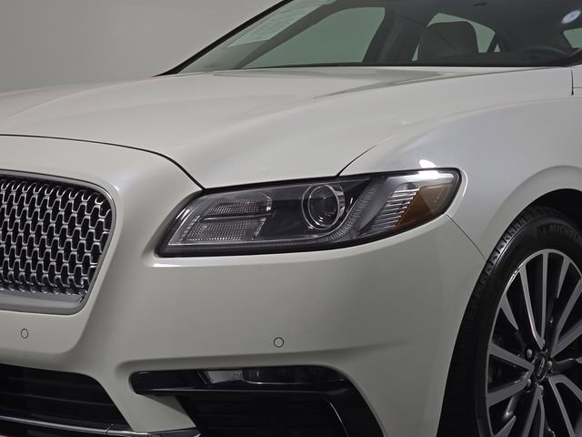 Used 2020 Lincoln Continental AWD w/ Premium Package image 12