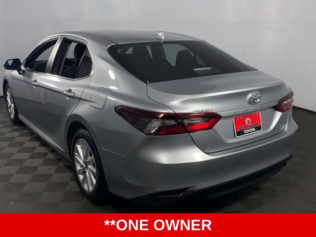 Used 2024 Toyota Camry LE w/ Convenience Package FWD image 6