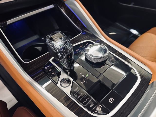 Used 2023 BMW X6 xDrive40i w/ Executive Package image 25