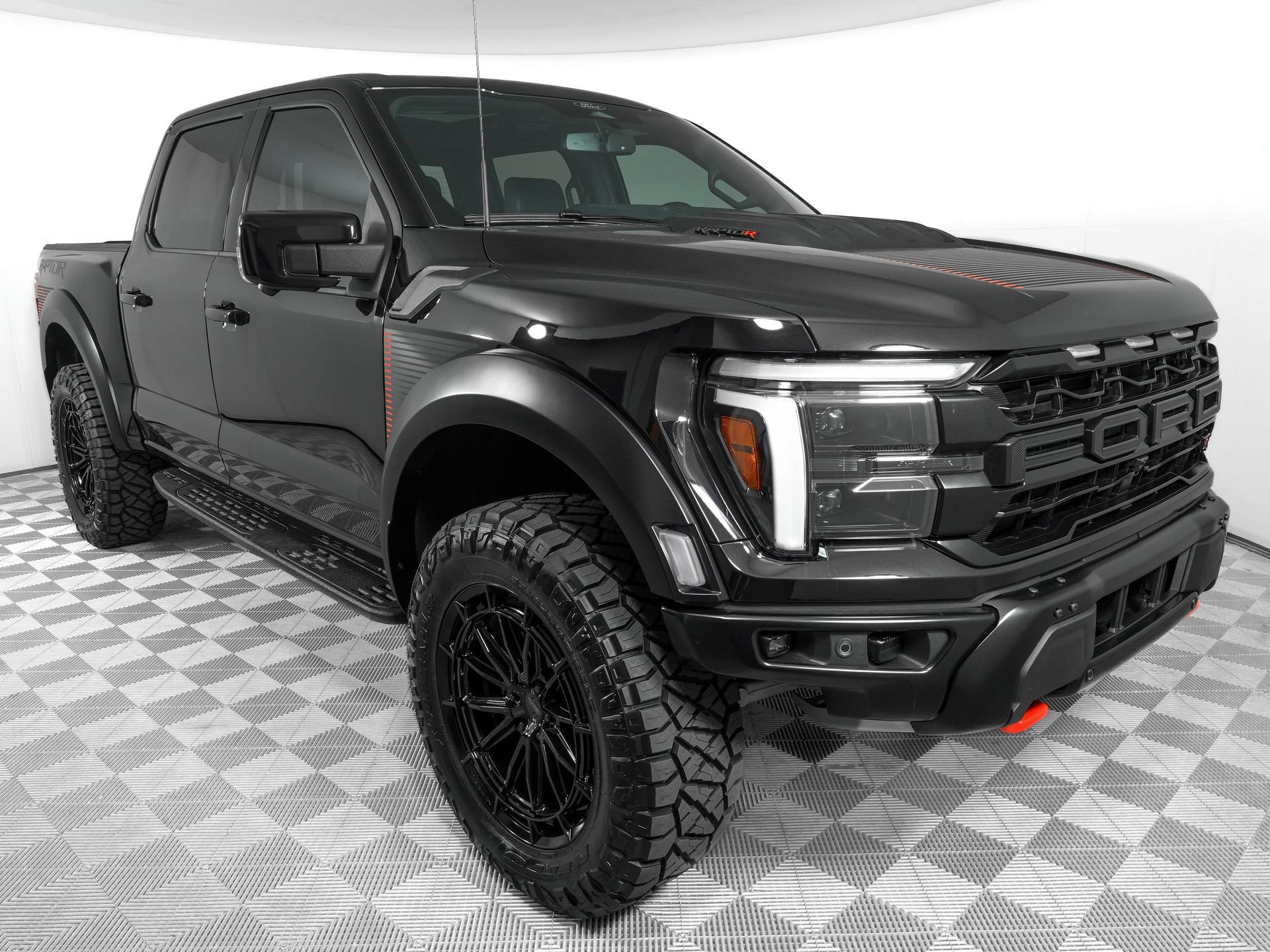 Used 2026 Ford F150 Raptor w/ Equipment Group 803A Raptor R AWD/4WD image 3