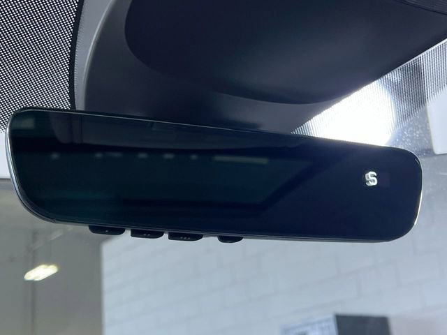 Used 2024 Volkswagen Taos SE image 26