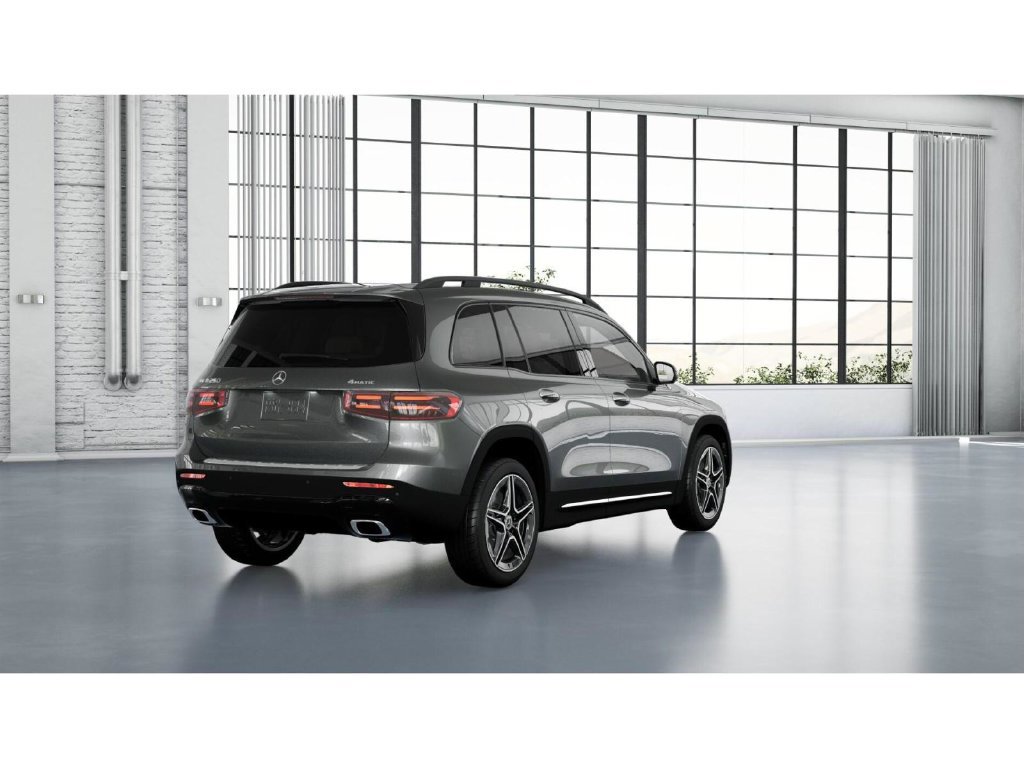 Used 2026 Mercedes-Benz GLB 250 4MATIC image 22