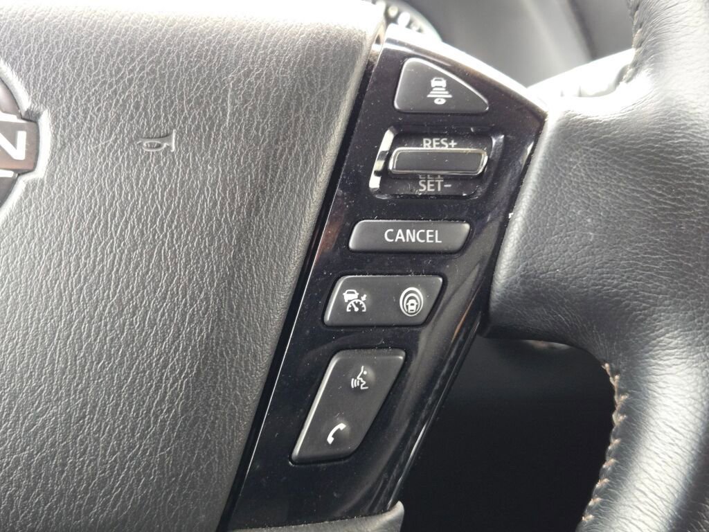 Used 2021 Nissan Armada SV w/ SV Appearance Package image 32