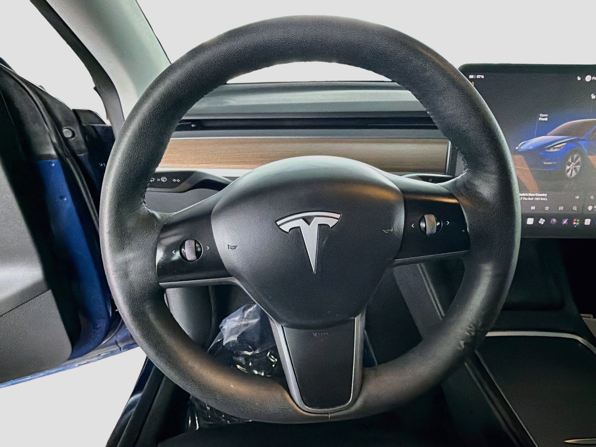 Used 2023 Tesla Model Y Long Range AWD/4WD image 16