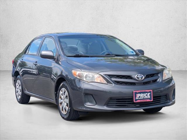 Used 2011 Toyota Corolla LE FWD image 3