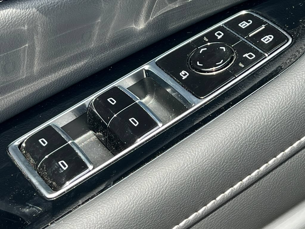 New 2026 Cadillac Optiq Luxury 1 AWD/4WD image 16