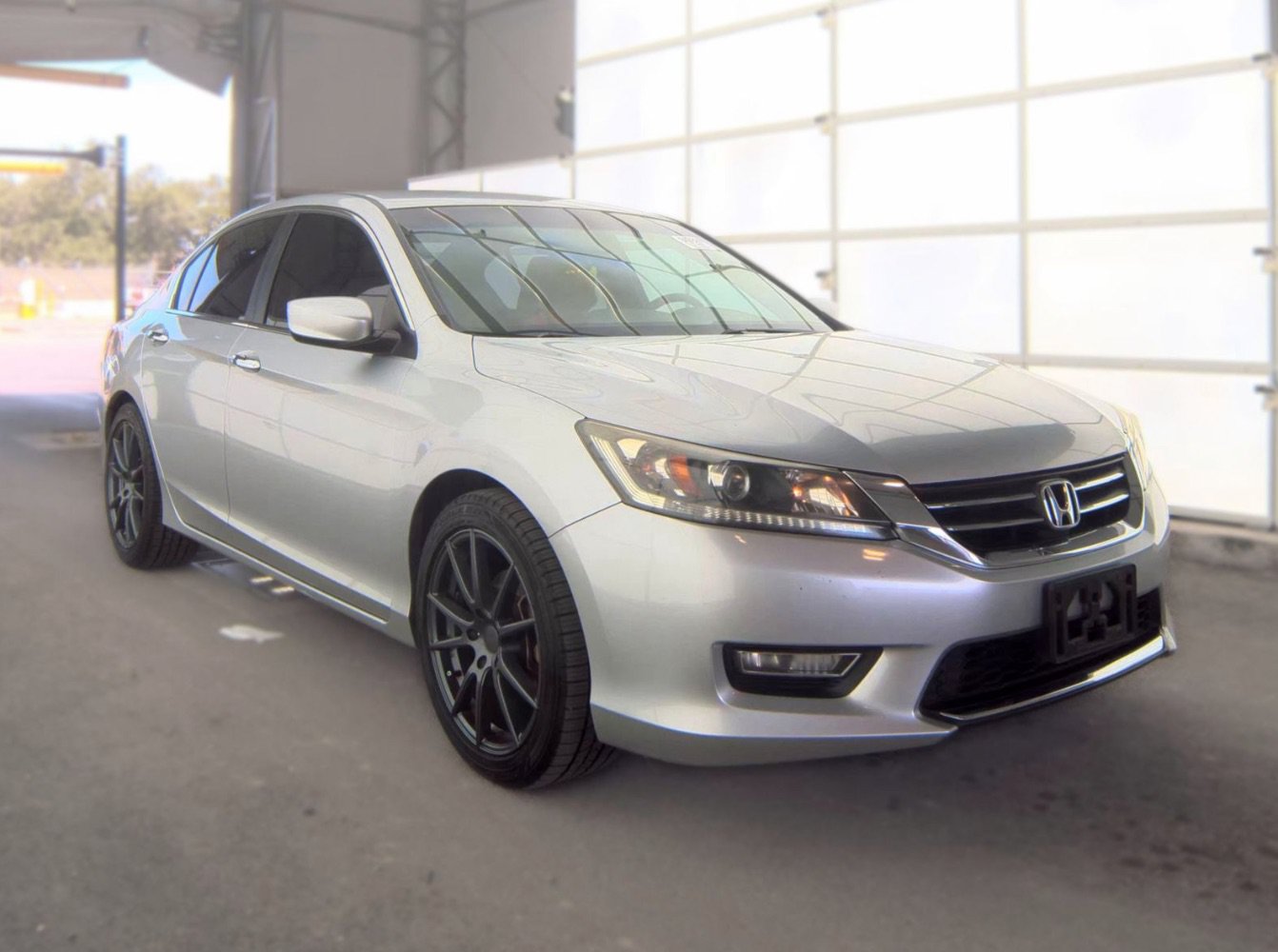 Used 2013 Honda Accord Sport image 3
