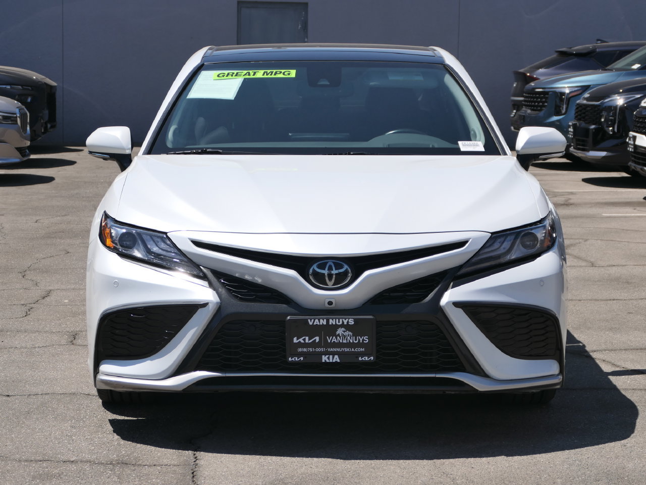 Used 2024 Toyota Camry XSE w/ Navigation Package FWD image 8