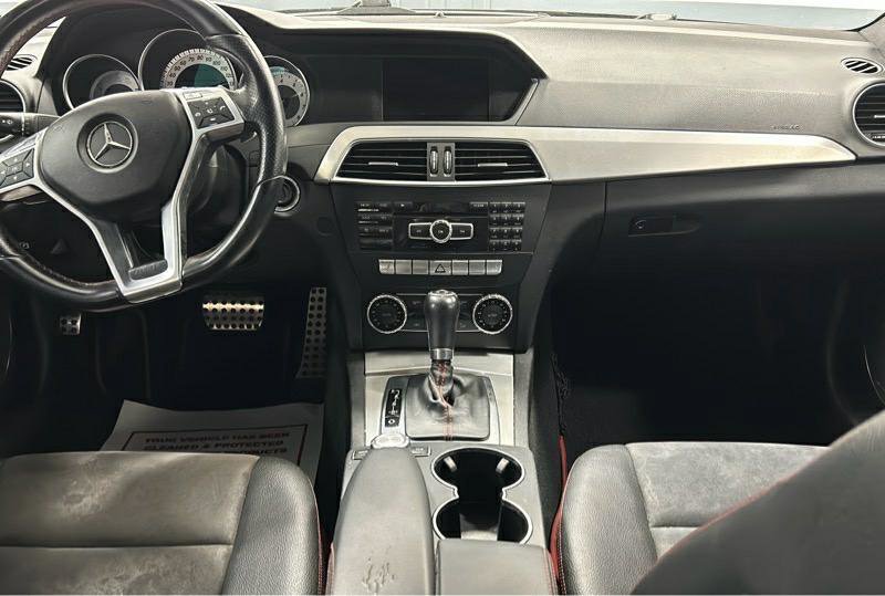 Used 2013 Mercedes-Benz C 250 Sedan image 12