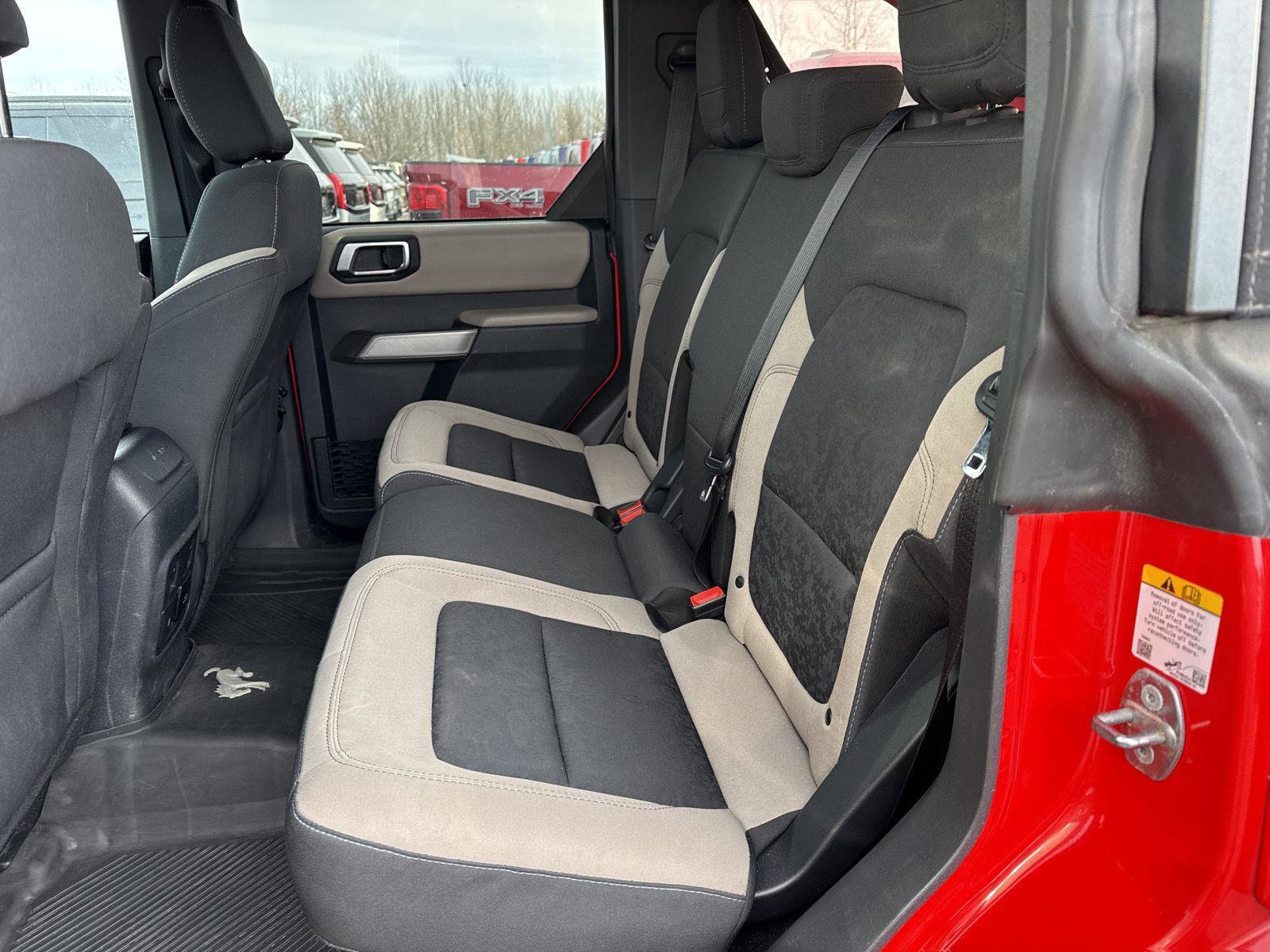 Used 2023 Ford Bronco Wildtrak image 14