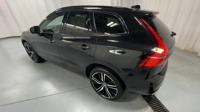 Used 2020 Volvo XC60 T5 R-Design AWD/4WD image 6