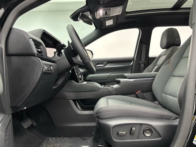 New 2026 GMC Terrain AT4 AWD/4WD image 17
