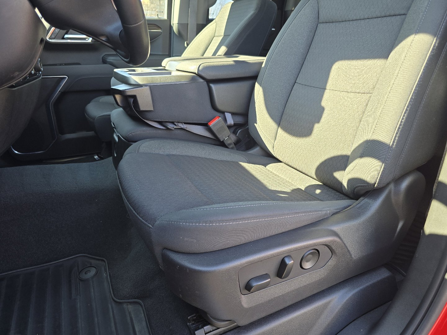 Used 2023 Chevrolet Silverado 1500 RST image 33