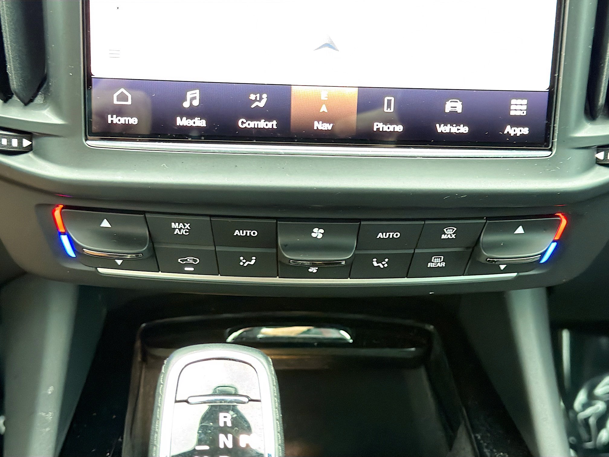 Certified 2023 Maserati Levante GT AWD/4WD image 35