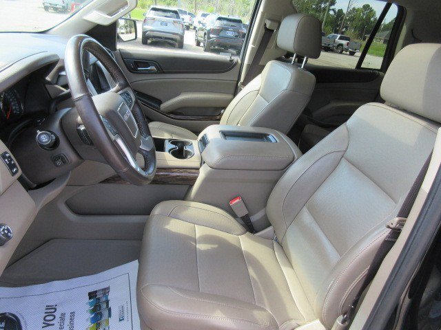 Used 2019 GMC Yukon SLT w/ Open Road Package image 16