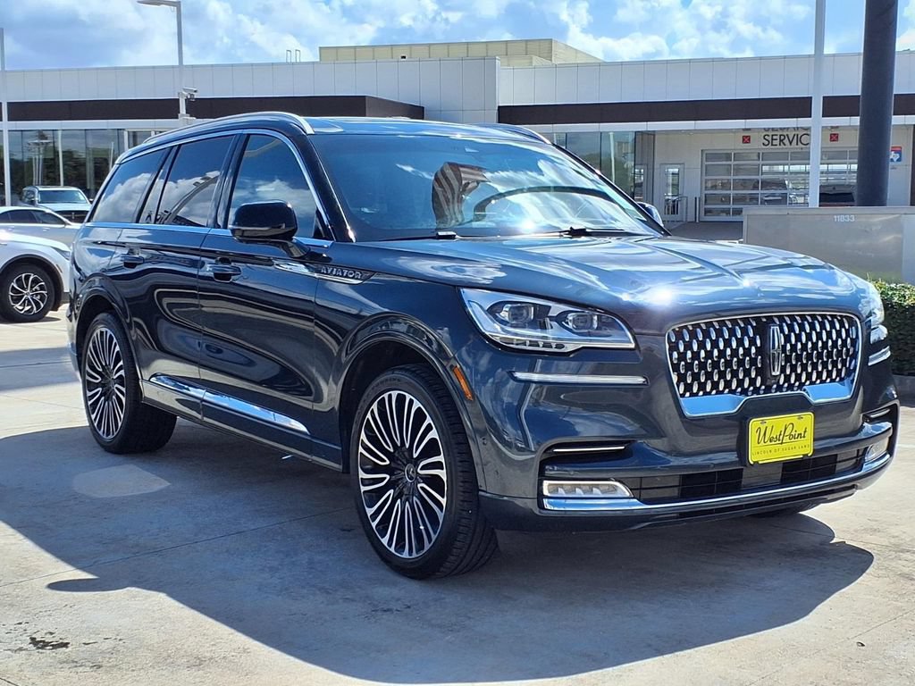 Certified 2023 Lincoln Aviator Black Label w/ Class IV Trailer Tow Package AWD/4WD image 7