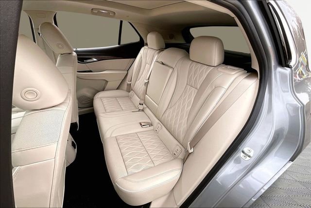 Used 2023 Buick Envision Avenir image 16