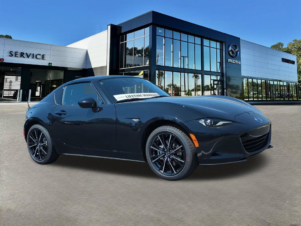 New 2026 MAZDA MX-5 Miata RF Grand Touring RWD image 2
