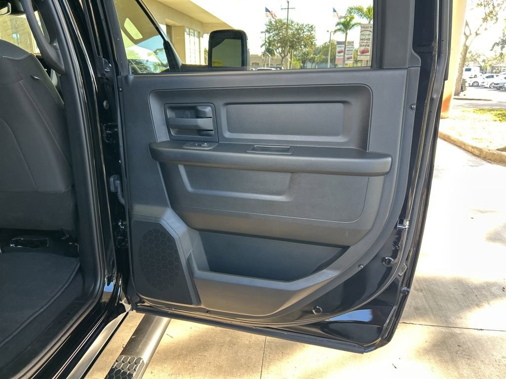 Used 2025 RAM 3500 Tradesman image 31