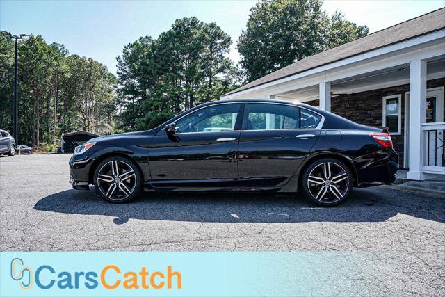 Used 2017 Honda Accord Sport image 15