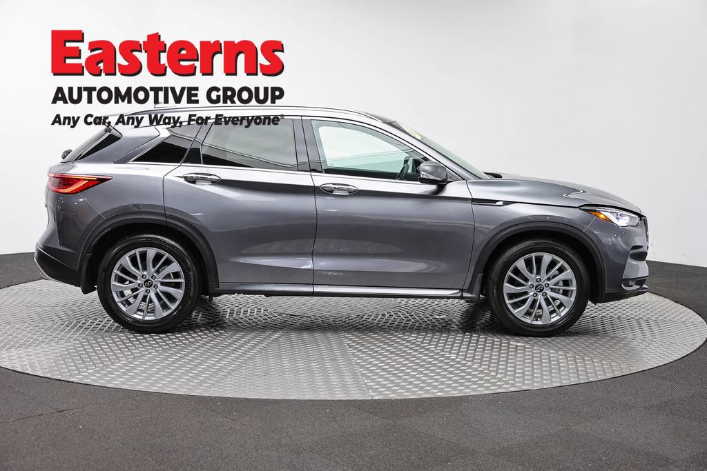Used 2023 INFINITI QX50 Luxe AWD/4WD image 4