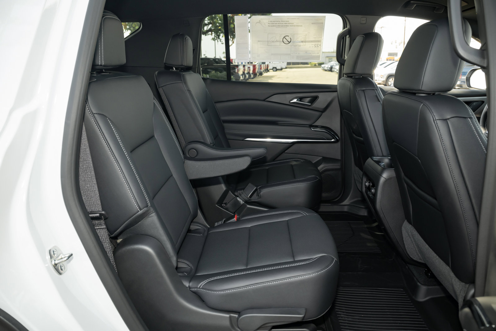 New 2026 Chevrolet Traverse LT w/ Driver Confidence Package image 37