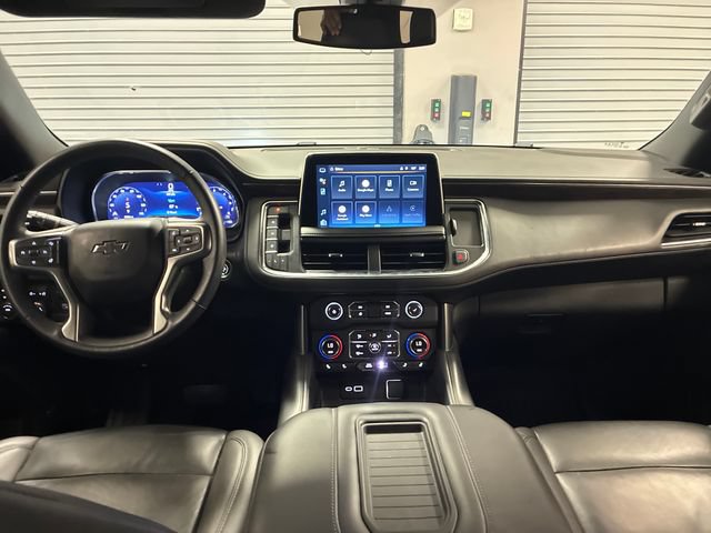 Used 2022 Chevrolet Tahoe Z71 w/ Luxury Package AWD/4WD image 12