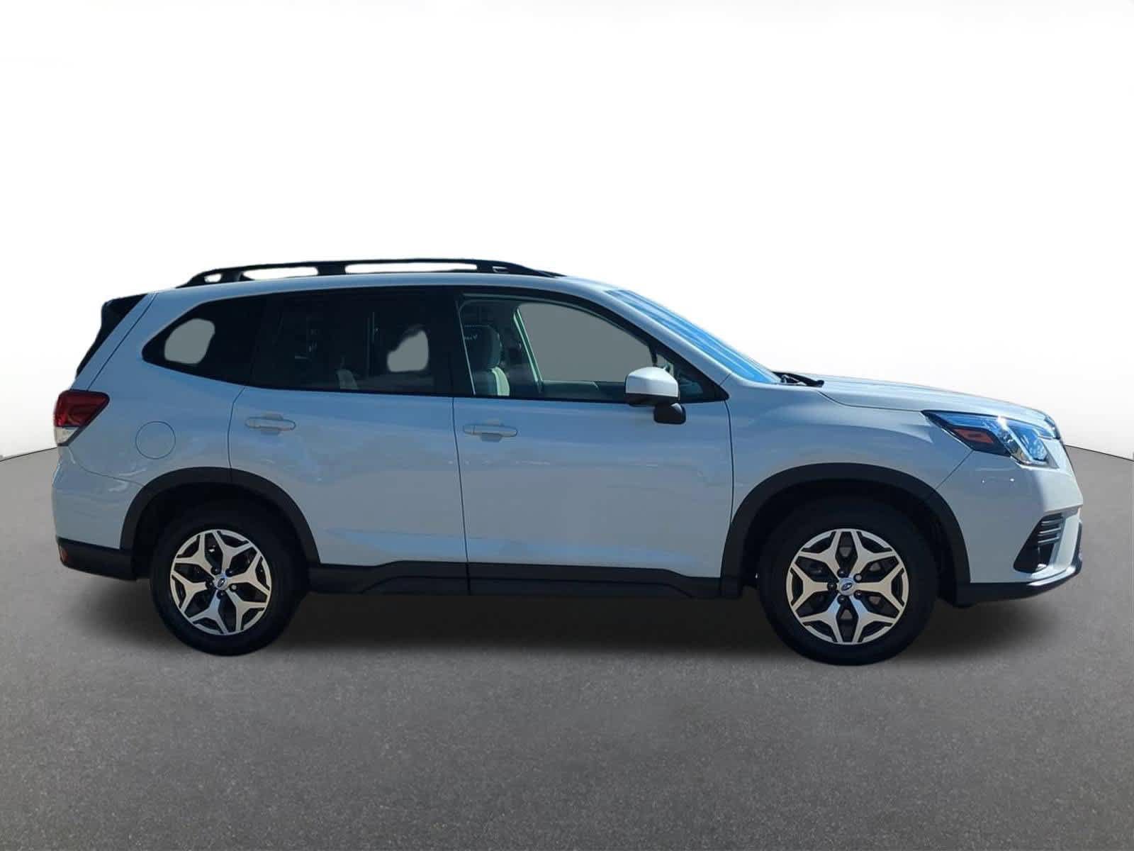 Certified 2024 Subaru Forester Premium AWD/4WD image 7
