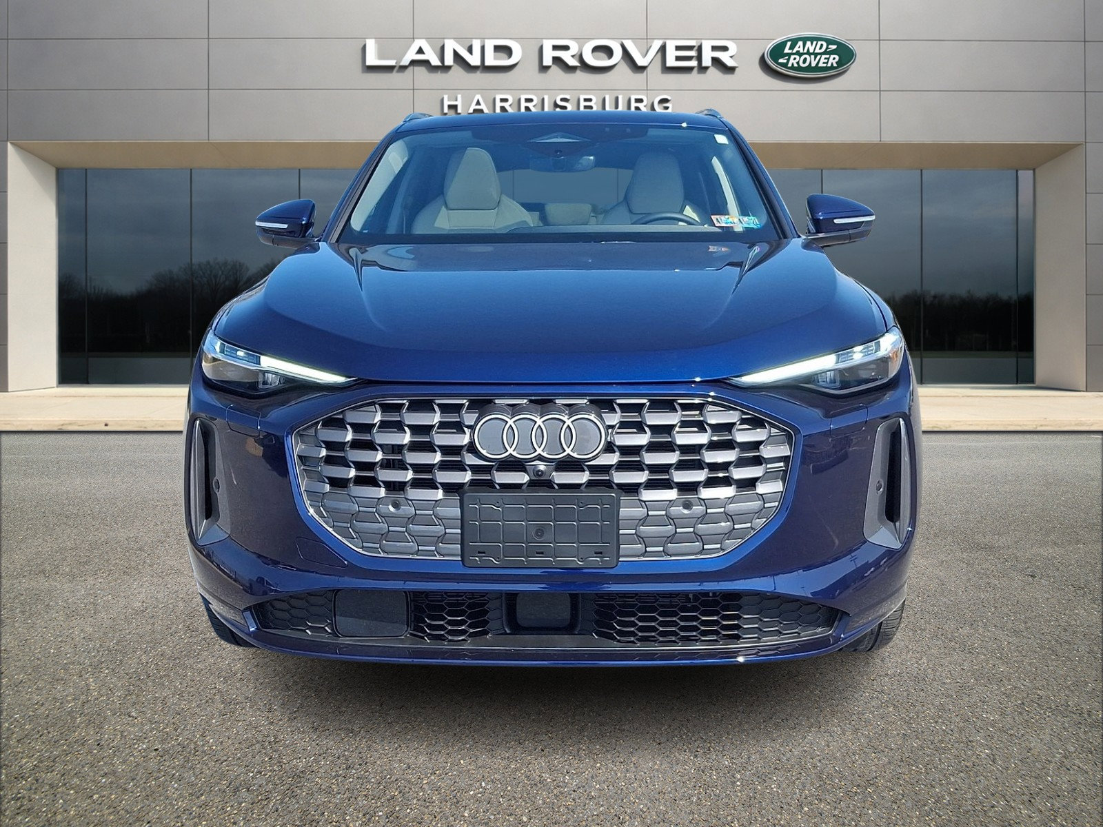 Used 2025 Audi Q5 Prestige image 2