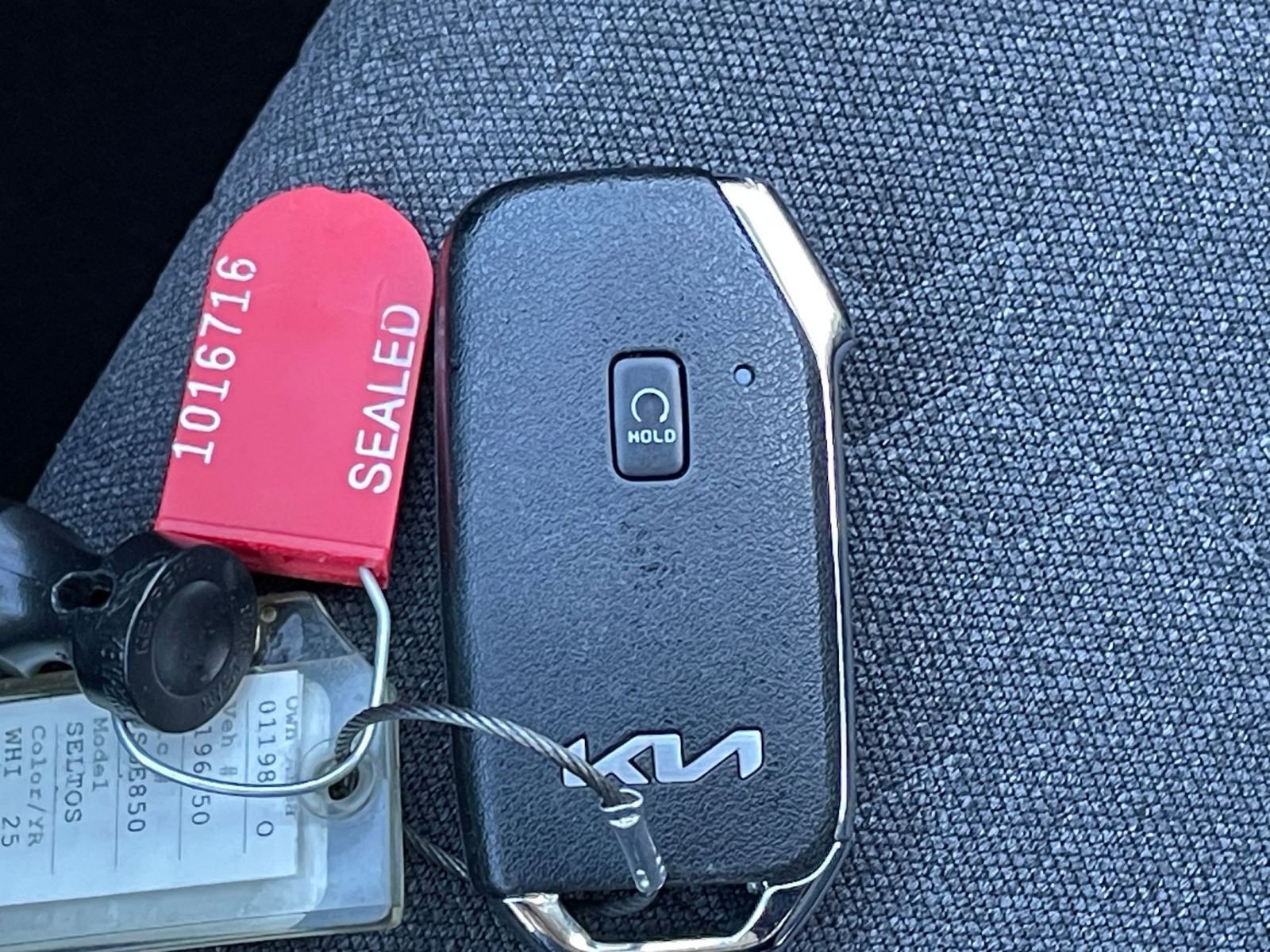 Used 2025 Kia Seltos S FWD image 25
