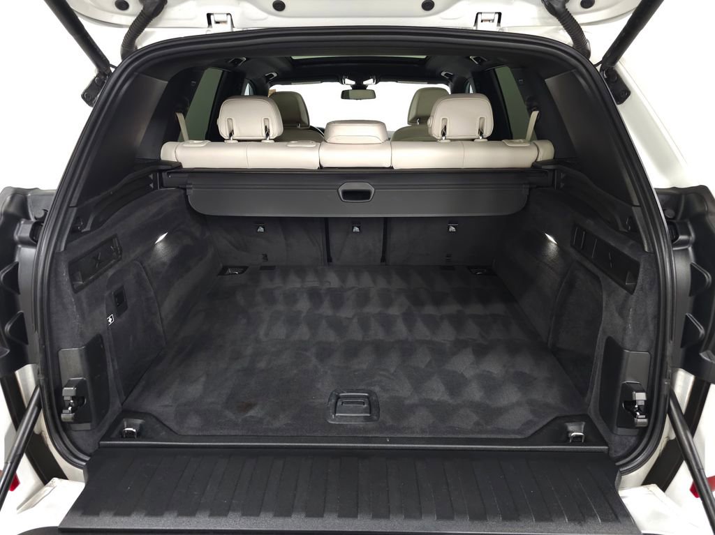 Used 2023 BMW X5 xDrive40i w/ M Sport Package AWD/4WD image 7