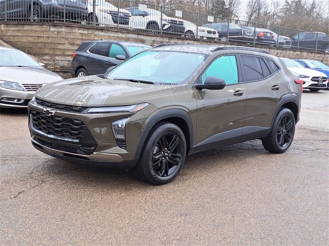 Used 2024 Chevrolet Trax ACTIV w/ Sunroof Package