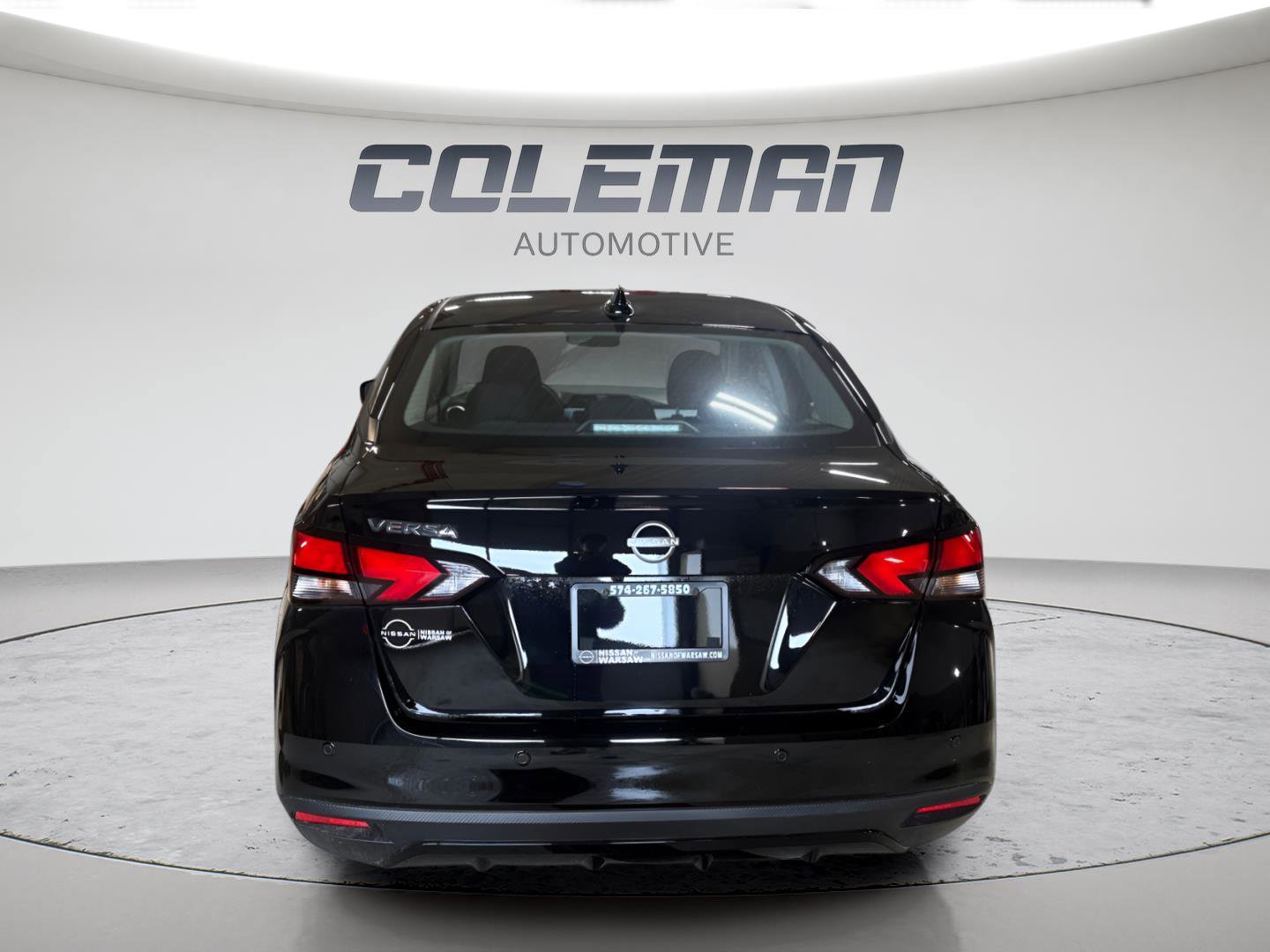 New 2025 Nissan Versa SV w/ Trunk Package image 3