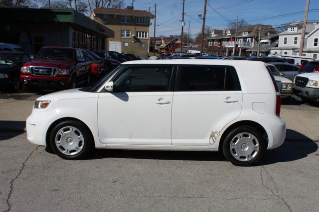 Used 2009 Scion xB Wagon image 9