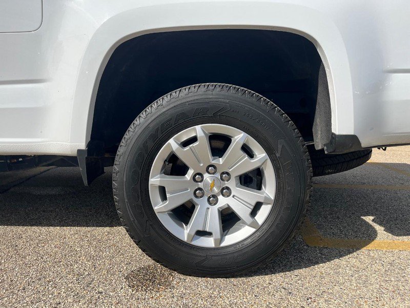 Used 2022 Chevrolet Colorado LT w/ Fleet Safety Package RWD image 16