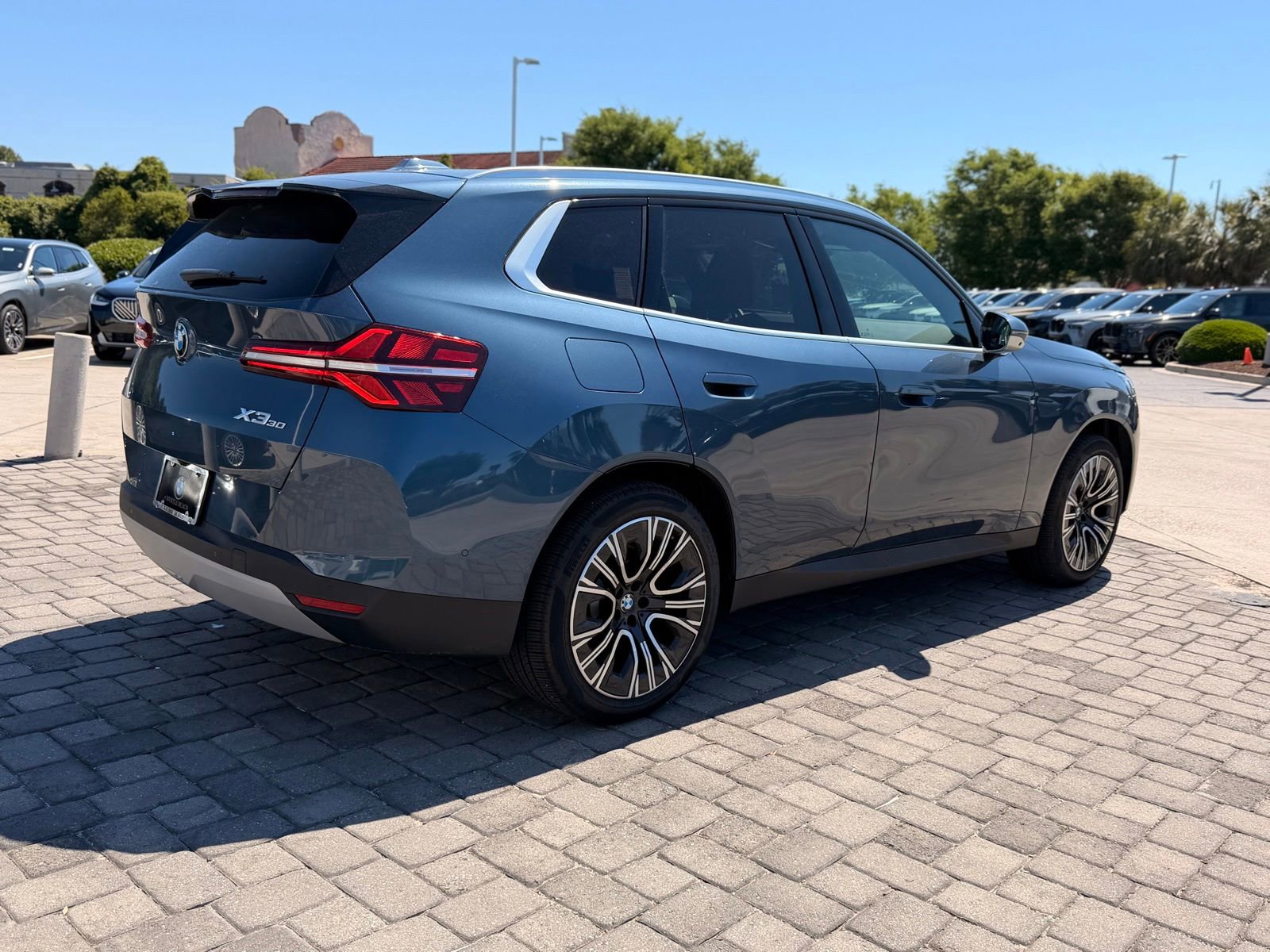 Certified 2025 BMW X3 xDrive30 w/ Premium Package AWD/4WD image 8
