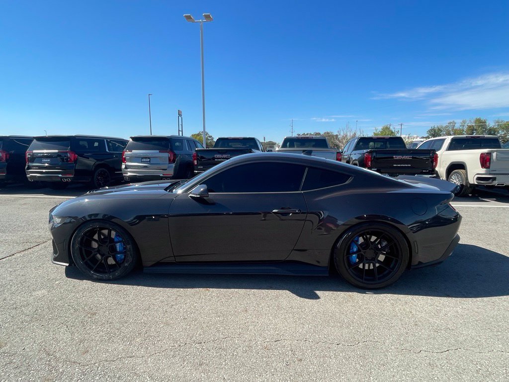 Used 2024 Ford Mustang GT Premium RWD image 10