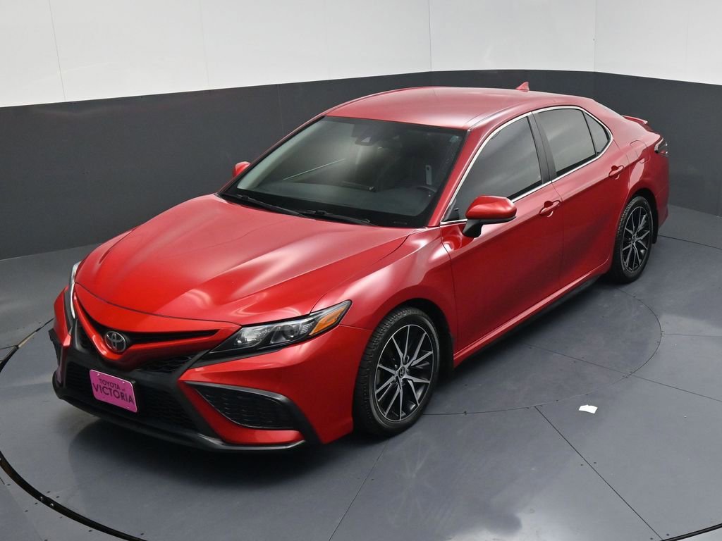 Used 2021 Toyota Camry SE image 16