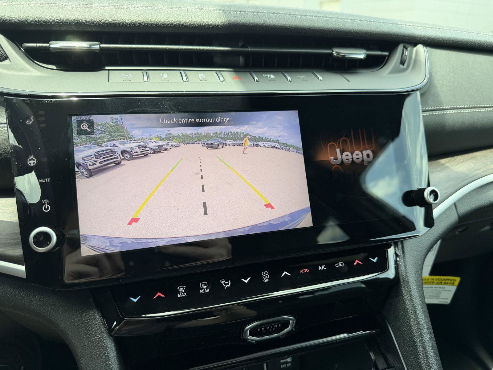 New 2026 Jeep Grand Cherokee Altitude RWD image 13
