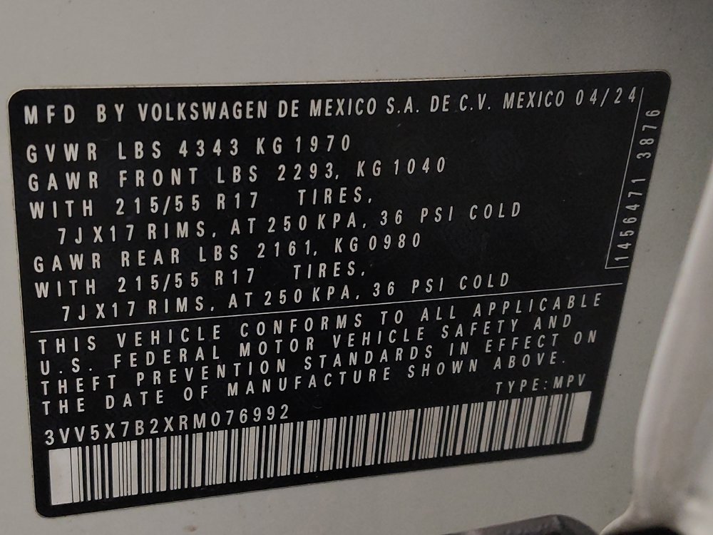 Used 2024 Volkswagen Taos S w/ MDO Package FWD image 33