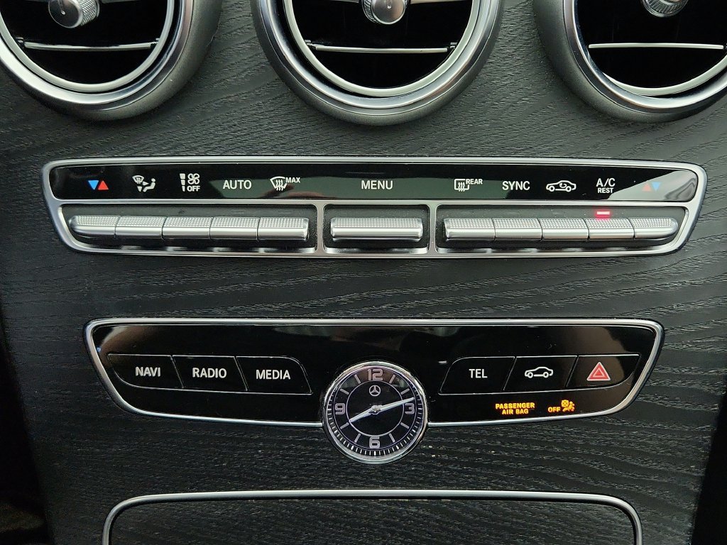 Used 2020 Mercedes-Benz C 300 4MATIC Sedan image 18
