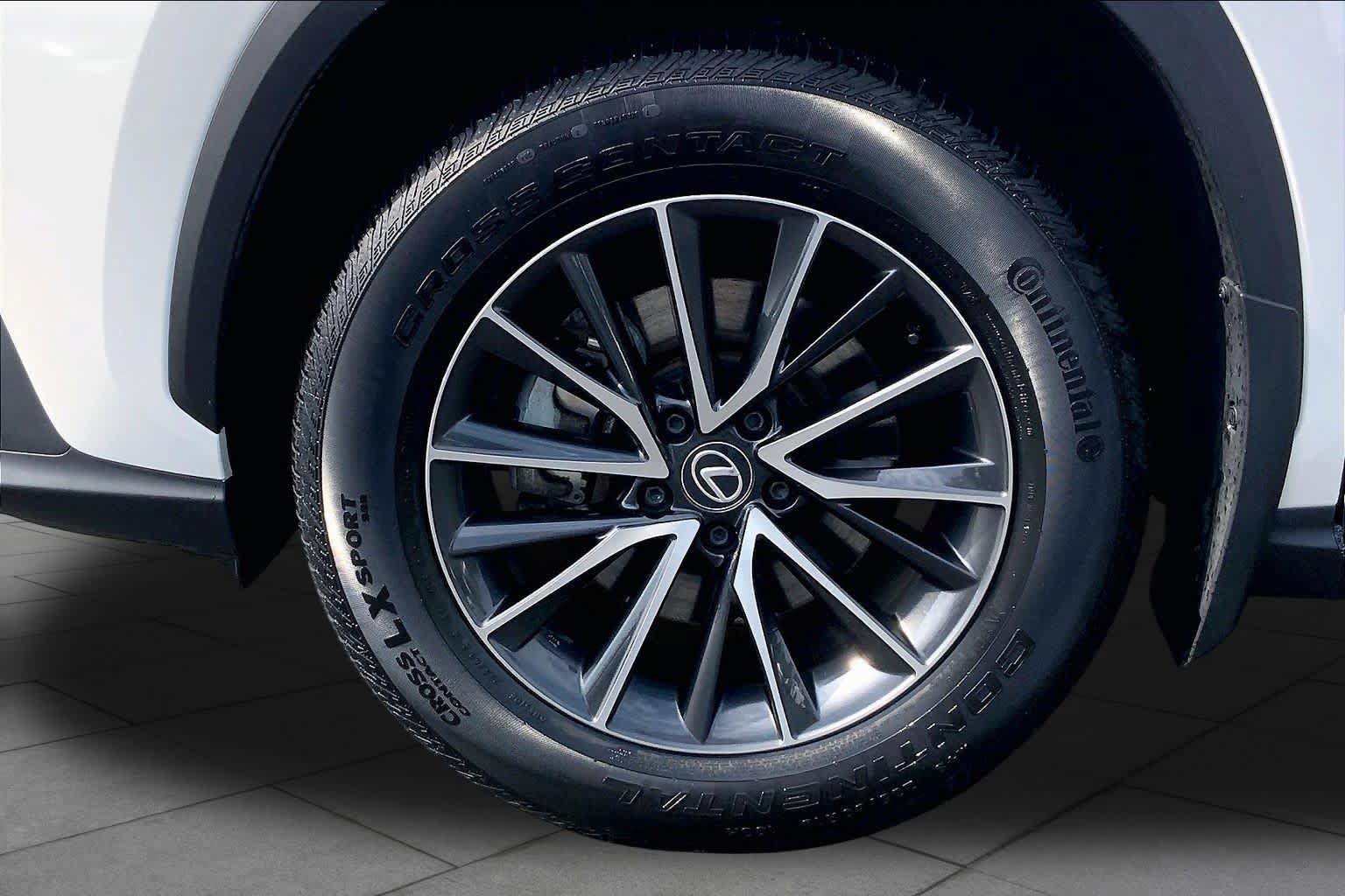 Used 2024 Lexus NX 350 AWD image 11