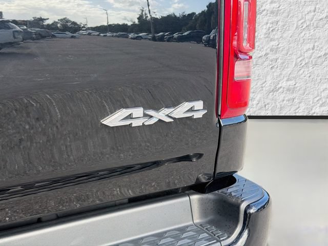 Used 2020 RAM 1500 Limited AWD/4WD image 11